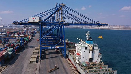 大连口岸今年新增首条集装箱内贸航线正式开通运营